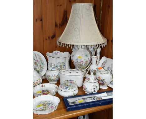 A SELECTION OF DECORATIVE AYNSLEY CHINA, to include a table lamp, planter, three covered storage jars, twin handled serving t