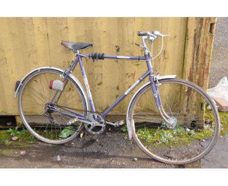 A VINTAGE PUCH PRIMA GENTS BIKE with 5 speed Simplex gears and 23in frame along with a vintage Carlton Corsa gents bike (2)