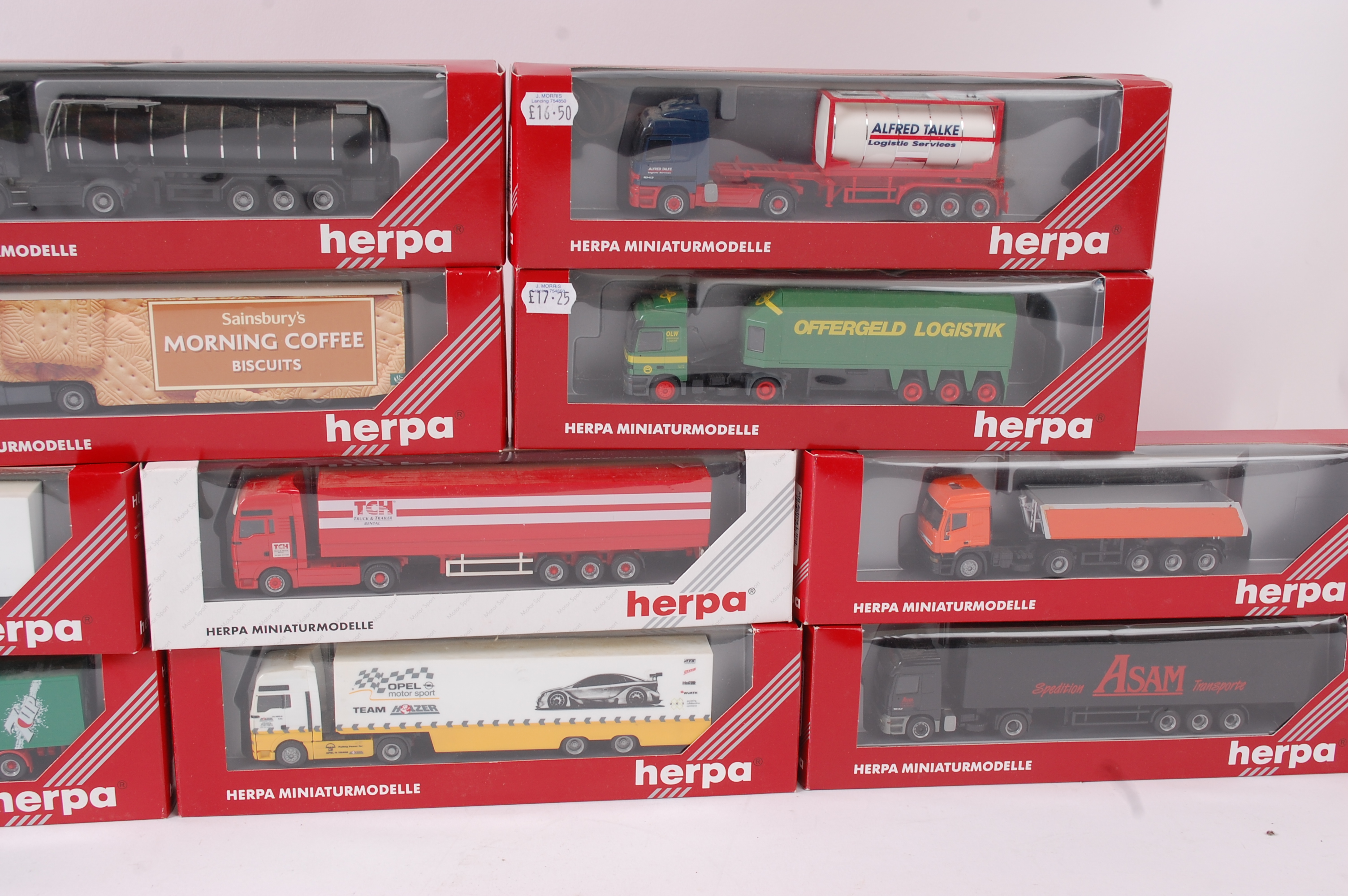 HERPA; A collection of 10x Herpa 1:76 scale diecast model advertising ...