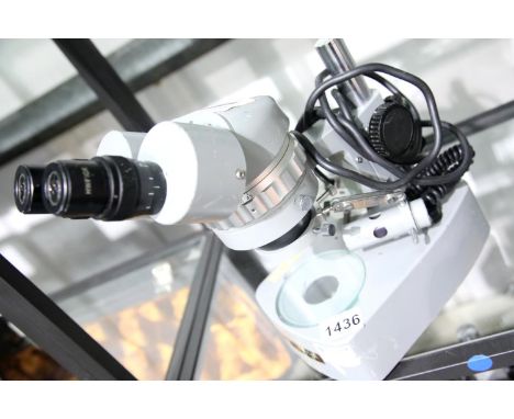 Binocular microscope, by Kyowa Optical, model SDZ-PL, with ultra-violet lamp. P&amp;P Group 3 (£25+VAT for the first lot and 
