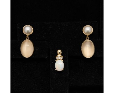 One pair of James Avery 14k yellow gold earrings comprised of mabe pearl studs suspending a larger moonstone cabochon. Marked