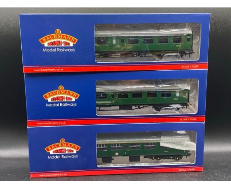 Three as New Bachmann coaches, appear not removed from box, includes:-(1000g)Bachmann Branchline 34-726 Bulleid semi-open Bra