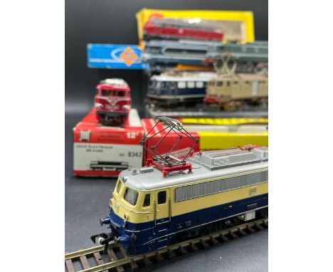 7 HO Diesel/Electric European Locomotives, six Tested Runners(3000g)Four boxed includes:-Fleischmann 1347S electric locomotiv