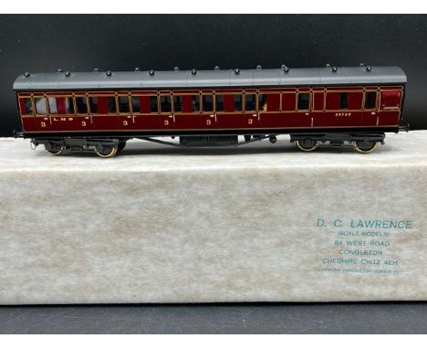 Lawrence Goddard Scale Models LMS Full Panel Brake 3rd Coach No.20720 in Maroon(350g)Signed 'Premier D.Lawrence L.Goddard' to