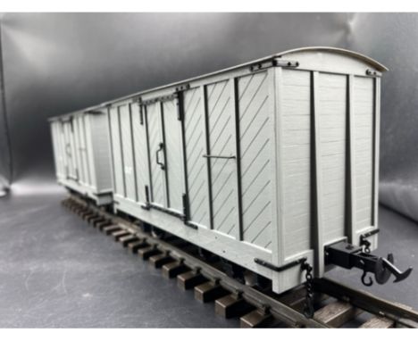 A pair of G-Scale Trackshack/Accuracraft Isle of Man G Vans Nos. G13 &amp; G17, Grey, Appear as new (1300g) Made by Accuracra