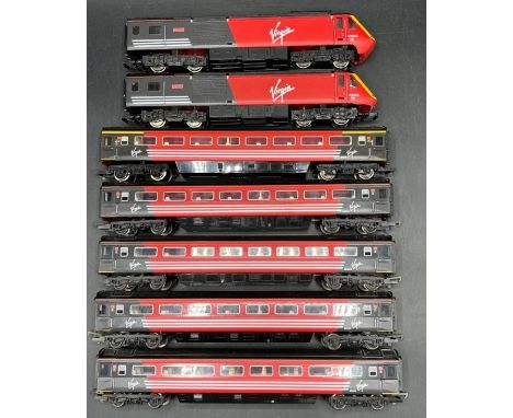 Non-motorised Hornby Class 43 High Speed Train, Dummy cars of Maiden Voyager & Lady In Red together with five Mk.3 coaches(90