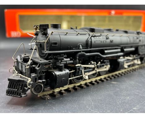 HO gauge Rivarossi 1267 Clinchfield #672 4-6-6-4 Challenger Steam Locomotive - Tested Runner(600g)14-wheel Tender Plastic tra