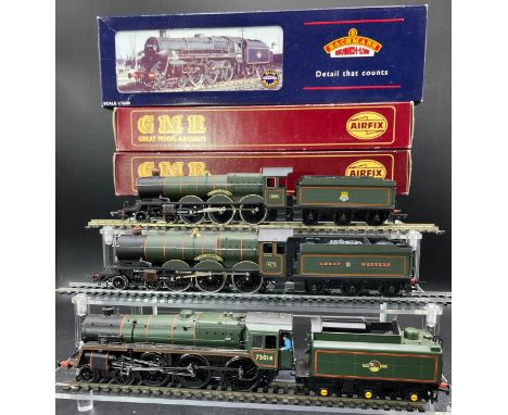 OO Bachmann Branchline 32-504 Standard class 5MT 73014 & BR1 tender in BR green with late crest, and two Airfix GMR Castle Cl