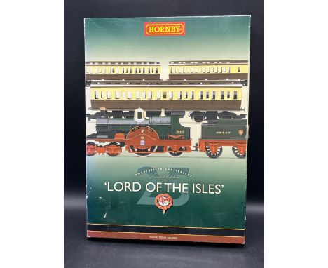 Hornby R2560 Lord of the Isles train pack Limited Edition, Tested Runner(800g) Condition Report - Loco & Rolling stock - Good