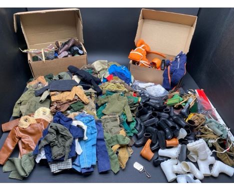 Large Qty of Vintage Palitoy Action Man Clothing & Accessories. 2550g (Fair/Good)See photos for more detail. Condition Report