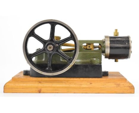 Stuart 10H live steam single cylinder engine on wooden base, overall length 18cm