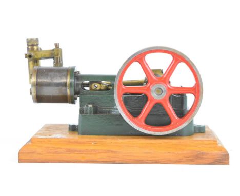 Stuart 10H live steam single cylinder engine with displacement lubricator, on wooden base, overall length 19cm