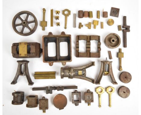 Stuart 10V and D10 live steam engine castings and parts including main frames, cylinders, flywheels and crankshafts, some ite
