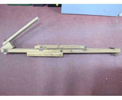 Pine Folding Easel.