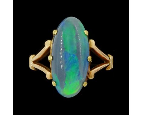 14ct rose gold single stone black opal ringCondition Report:Approx 3.6gm, tested 14ct, size N-O, head = 17mm x 8.3mm, opal wi