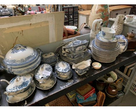 Various blue &amp; white tureens on stands together with blue &amp; white dinner plates, pair of Staffordshire style spaniels