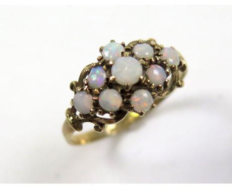 9ct Gold Opal set Ring size O weight 1.8 grams