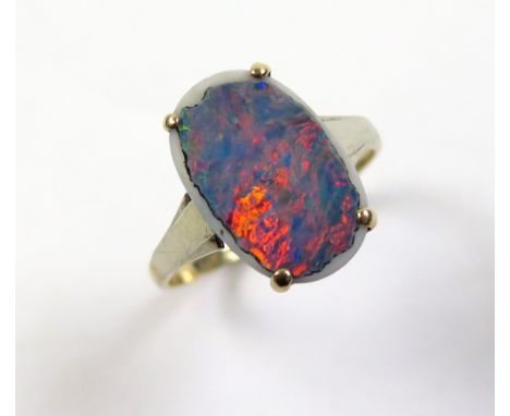 9ct Gold Ring set with large mounted Opal size R weight 2.5 grams