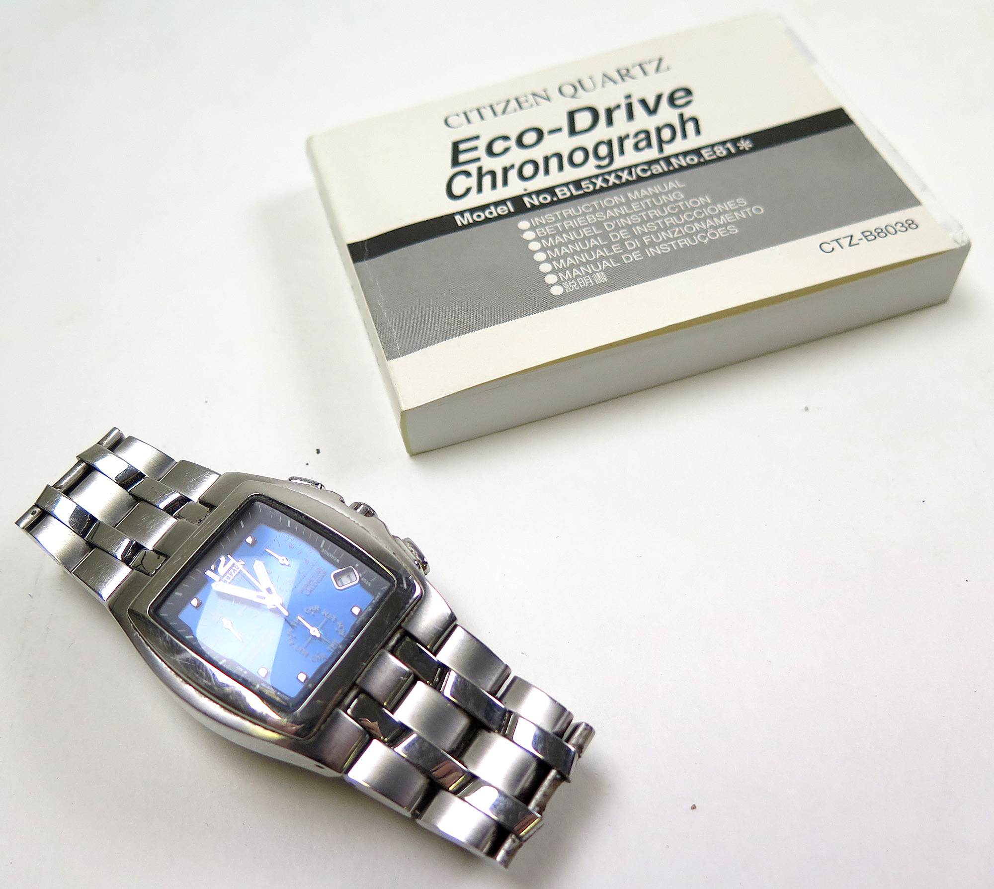 citizen eco drive square face