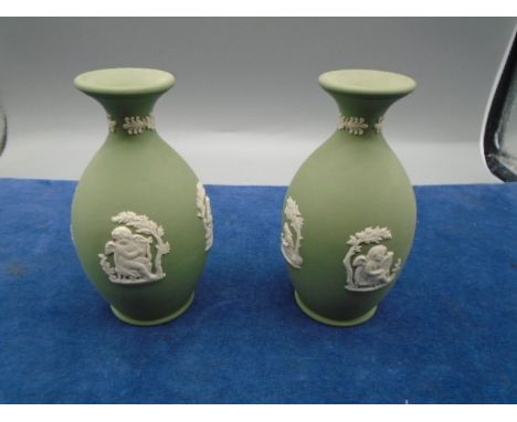 Pair of Wedgewood jasperware vases 13cm