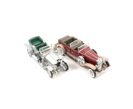 Model cars, including Franklin Mint Rolls Silver Ghost, 1:24 scale; 1930 Dusen-berg J Derham Touster, 1:24 scale, both boxed 