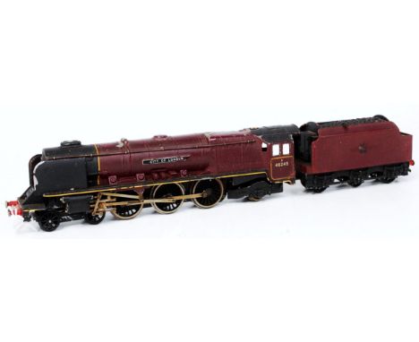 A Wrenn BR maroon 'City of London' engine and tender (PF)
