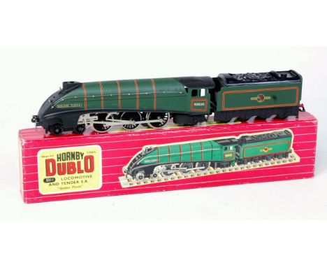 A Hornby Dublo 2211 'Golden Fleece' engine and tender, very good for age, no instructions (G-BG)