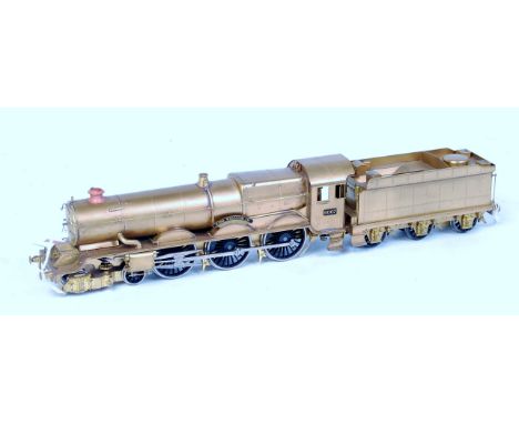 An unpainted brass Japan built 'King William III' engine and tender with a fine level of detail (VG) finescale wheels and fly
