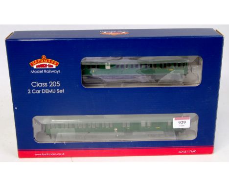 Bachmann 31-236Z Thumper 2 car DEMU BR green, produced for Kernow Model Centre (M-BM)