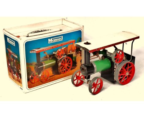 Mamod TE1A Live Steam Traction Engine, finished in green with white canopy and red detailing, in the original box, with steer
