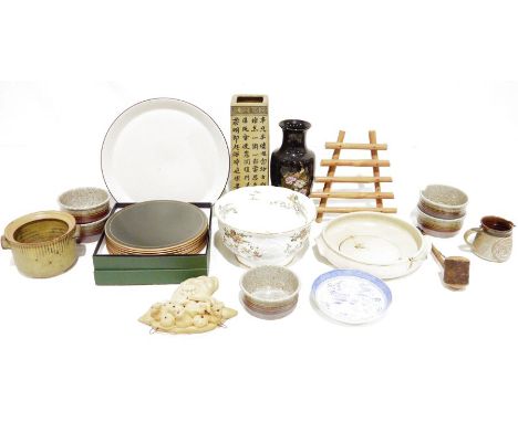 Set of ten Habitat Japan Cotswold-pattern bowls with speckled oatmeal glaze, a Tramar pottery lidded pot, a pair of Royal Wor