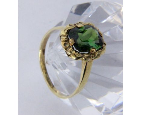   DAMENRING  585/000 Gelbgold mit Turmalin. Ringgr. 54, Brutto ca. 2,4g        A LADIES RING 585/000 yellow gold with tourmal