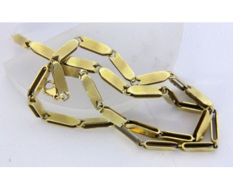   HALSKETTE  585/000 Gelbgold. L.47cm, ca. 33,6g        A NECKLACE 585/000 yellow gold. 47 cm long, approx. 33.6 grams. Keywo