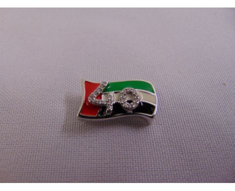 18ct white gold diamond and enamel brooch in the form of UAE flag