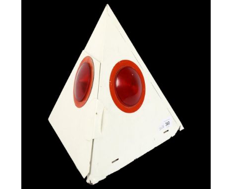 A Vintage style white painted metal triangular lamp, with bayonet fitting, H31cm 
