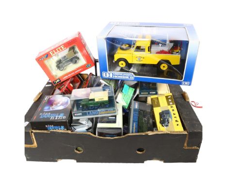 LAND ROVER - a quantity of boxed diecast vehicles, all Land Rover related in nature, including such brands as Corgi, Vanguard