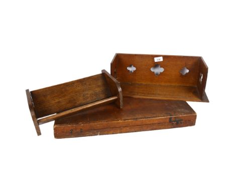 An antique sign and price marker's set, in original wooden case. Label to interior for Alderman sign and price markers (L - 5