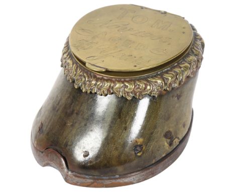 "Tom" November 1903 aged 55 years, Edwardian brass-mounted horse's hoof inkwell, H9cmGenerally good overall condition althoug