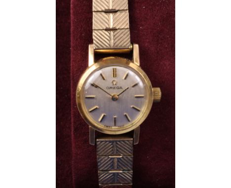 Ladies Omega rolled gold manual wristwatch 1965 on hallmarked 9ct gold bracelet gross weight approx 16.4gm   Condition Report