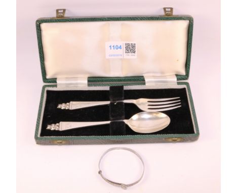 Silver christening set hallmarked and bangle stamped silver   Condition Report   Click here for further images, condition, au