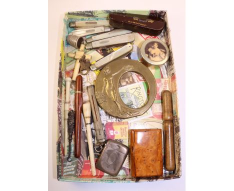 Five fruit knives with hallmarked silver blades, silver vesta case, miniature tin in the form of a violin case stamped Rowntr