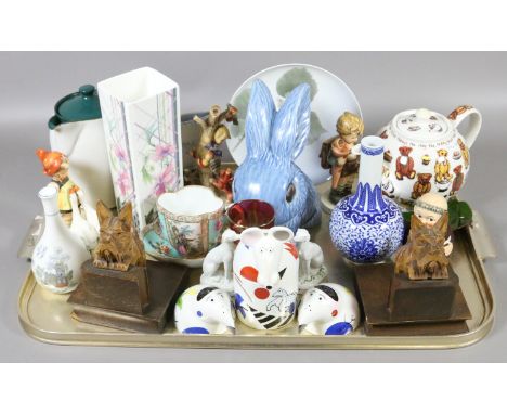 A good tray of collectables to include Sylvac rabbit, Hummel figures of children, Royal Copenhagen plate, Denby, Villeroy & B