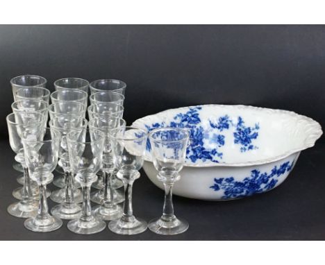 Set of 16 French wine glasses with bucket-form bowls raised on knop stems, with circular feet (approx 21cm high), together wi