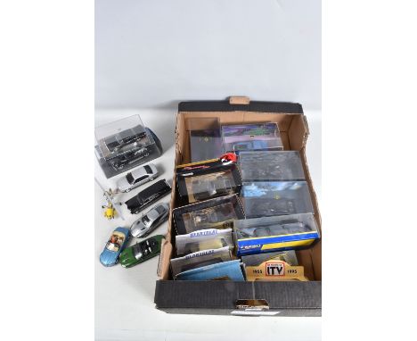 A TRAY CONTAINING A SELECTION OF MIXED BOXED DIECAST VEHICLES, to include a Corgi Jaguar XJS 94075, a Corgi Ford model 61213,