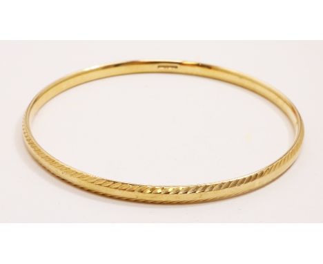 9ct gold bangle hallmarked approx 16.3gm   Condition Report   Click here for further images, condition, auction times & deliv