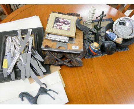 Kings pattern knives, wooden dish, photo frames, Japanese tapestry and various other sundries 