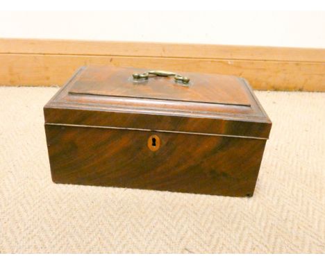 A Georgian mahogany tea caddy box (no interior fittings) 