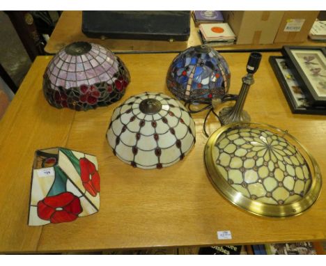A TIFFANY STYLE LAMP BASE WITH FIVE ASSORTED TIFFANY STYLE SHADES