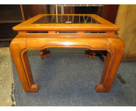 A MODERN GLAZED LAMP TABLE TOGETHER WITH A CORNER UNIT