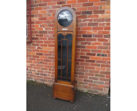 AN OAK ART DECO LONGCASE CLOCK CASE, NO MOVEMENT INSIDE, H 192CM CLOCK DIAMETER APERTURE  29CM